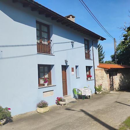 Casa Rural Casa Azul Villahormes ภายนอก รูปภาพ