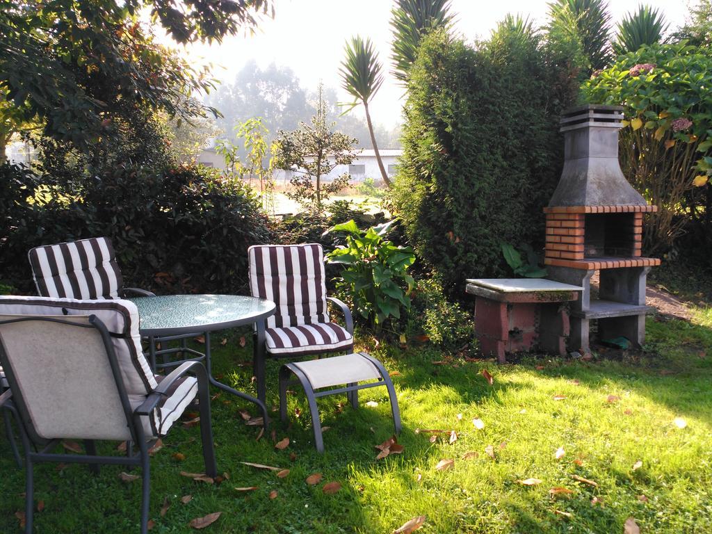 Casa Rural Casa Azul Villahormes ภายนอก รูปภาพ
